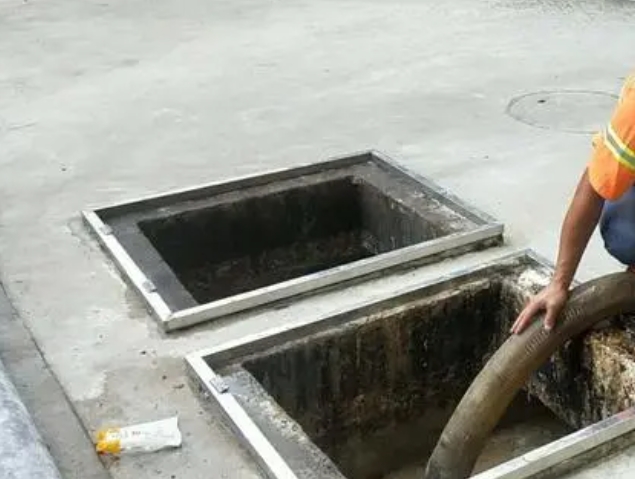 龙岗化粪池清理